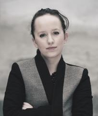 Forfatterportræt: Olga Ravn og poetiske vingesus